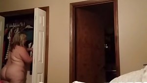 Fat blonde mature filmed with secret cam in her bedroom