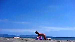nice ass on the nudist beach