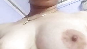Indian Bhabhi Showing Boobs And Pussy